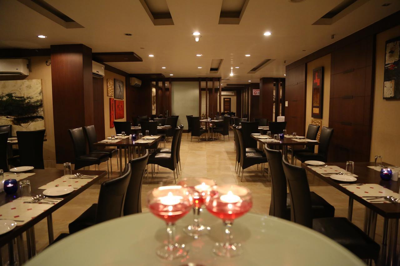 Hotel Md'S Continental Jorhāt エクステリア 写真